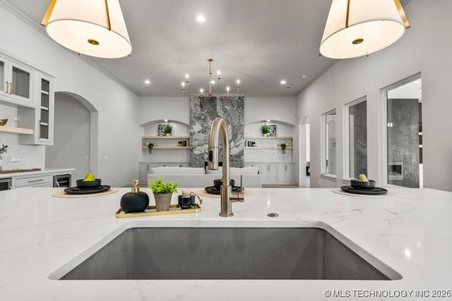 12036 S Vandalia Avenue E, Tulsa, OK 74137