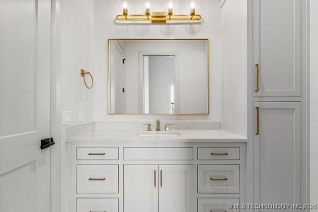 12036 S Vandalia Avenue E, Tulsa, OK 74137