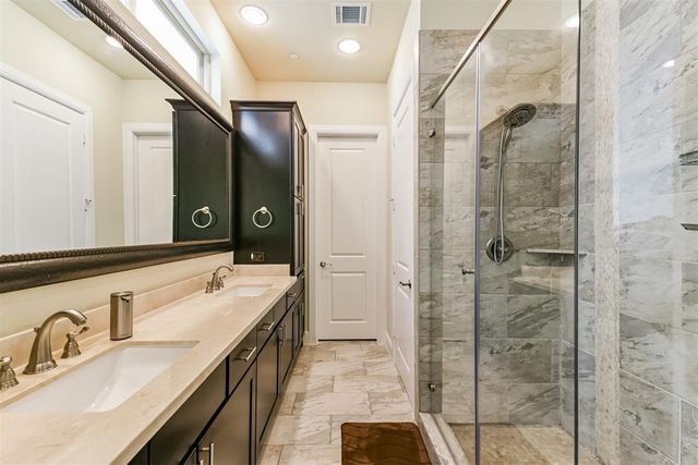 4014 Barnes Street, Houston, TX 77007