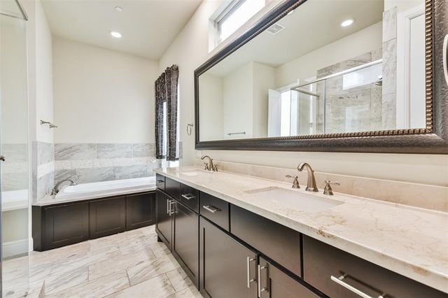 4014 Barnes Street, Houston, TX 77007