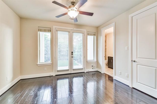 4014 Barnes Street, Houston, TX 77007