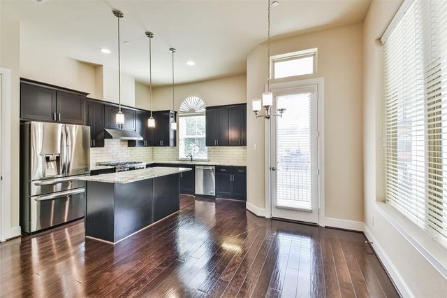 4014 Barnes Street, Houston, TX 77007
