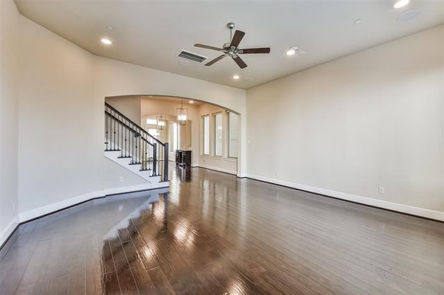 4014 Barnes Street, Houston, TX 77007