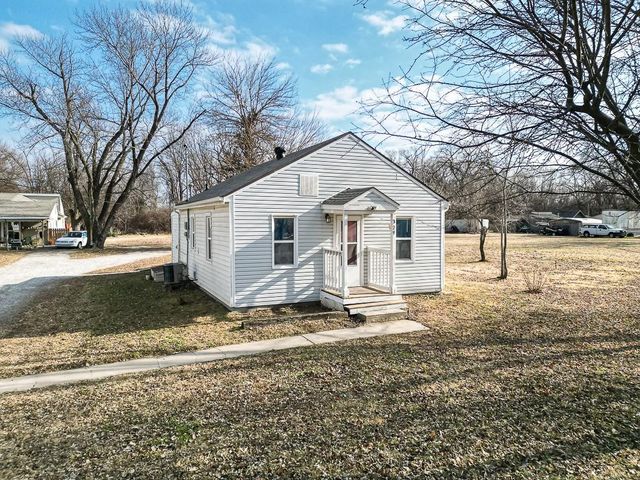 329 S 64th Street, Kansas City, KS 66111