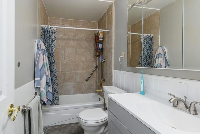 329 S 64th Street, Kansas City, KS 66111