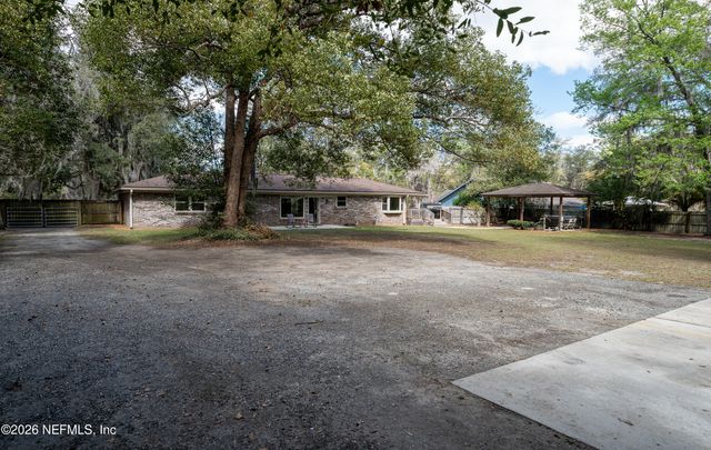 194 ALDERSGATE Street, Green Cove Springs, FL 32043