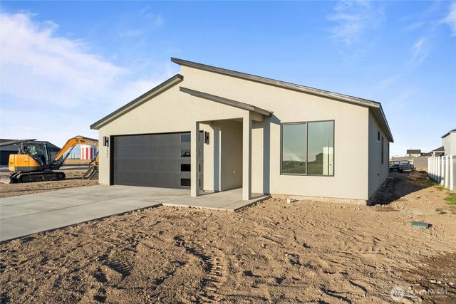 1209 E Mt Hood Street, Othello, WA 99344