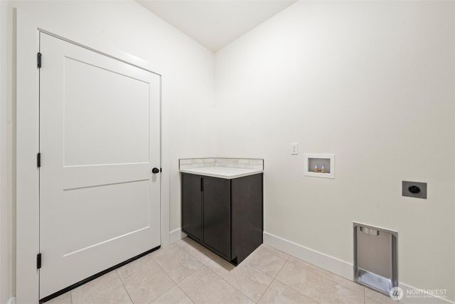 1209 E Mt Hood Street, Othello, WA 99344