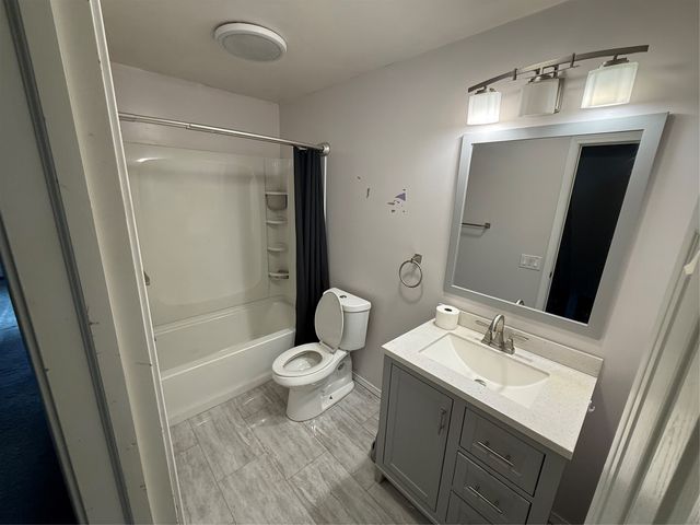 2074 ASHEBORO Drive, Millcreek, PA 16510