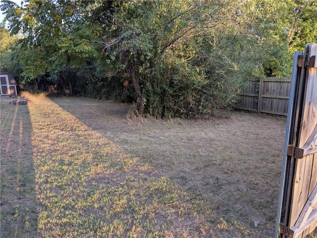 1918 S Garland Avenue, Fayetteville, AR 72701