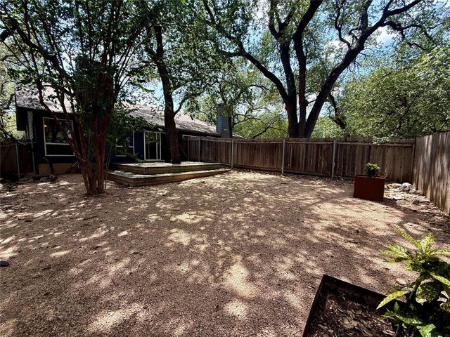 2506 Dana CV B, Austin, TX 78746