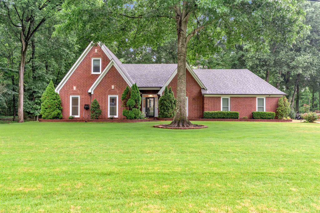 170 FOREST EDGE DR, Eads, TN 38028