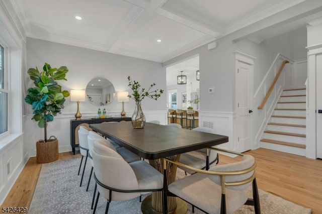 21 Spruce St, Cranford Twp., NJ 07016