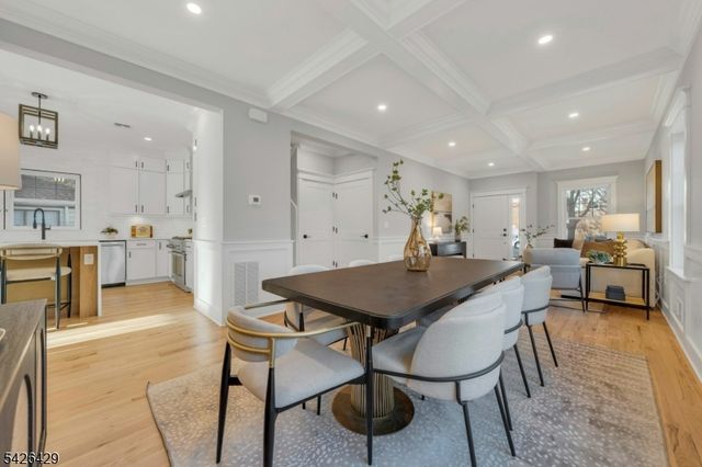 21 Spruce St, Cranford Twp., NJ 07016