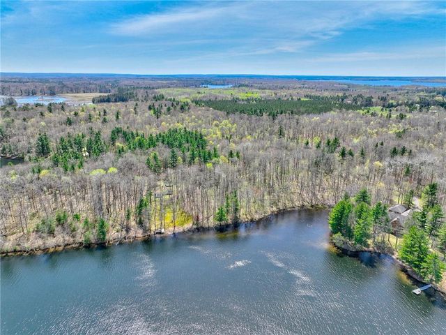 11404 N Farnsworth Road, Hayward, WI 54843