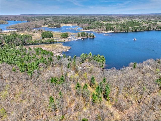 11404 N Farnsworth Road, Hayward, WI 54843