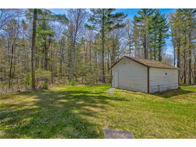 11404 N Farnsworth Road, Hayward, WI 54843