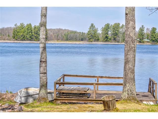 11404 N Farnsworth Road, Hayward, WI 54843