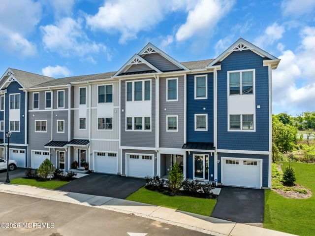 12 Raritan Cove, Keyport, NJ 07735