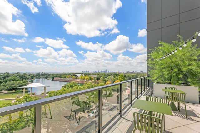 1701 Simond Ave 407, Austin, TX 78723