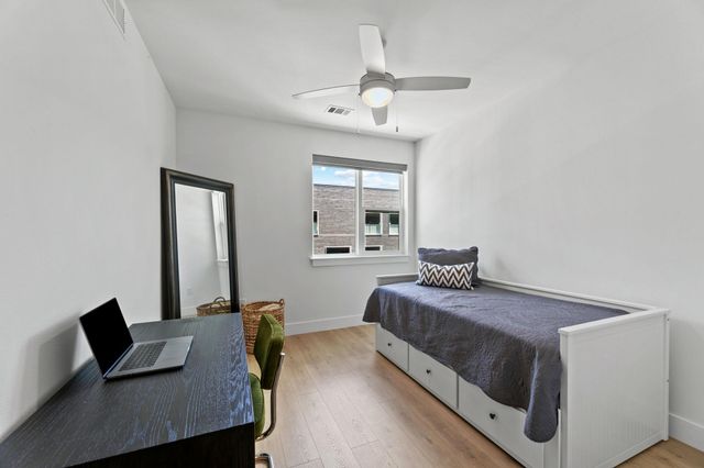 1701 Simond Ave 407, Austin, TX 78723