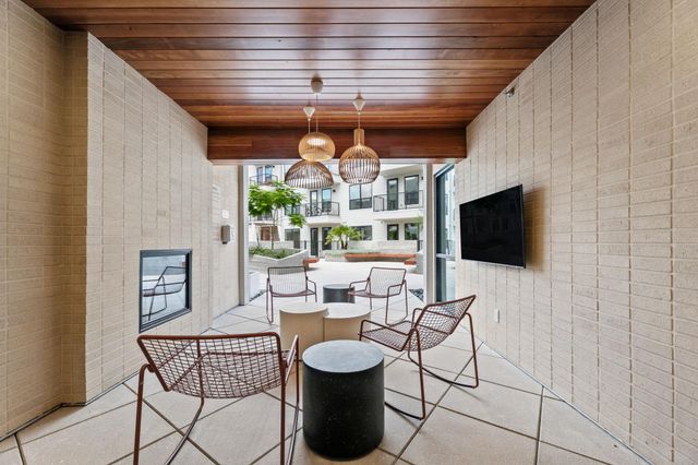 1701 Simond Ave 407, Austin, TX 78723