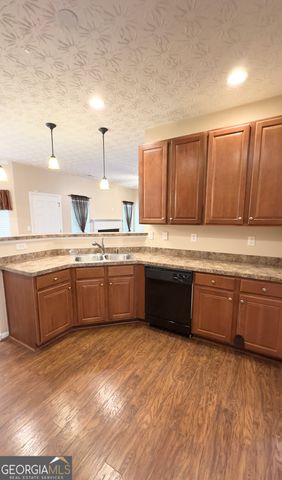 9155 Saunders Drive, Covington, GA 30014