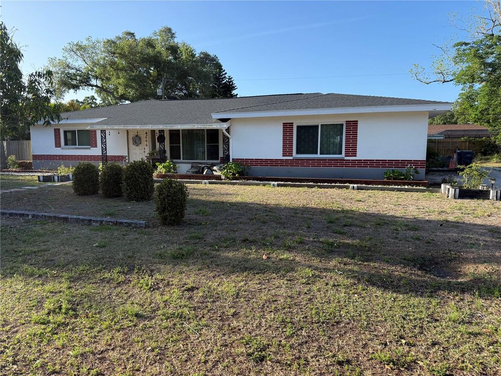 4696 48TH AVENUE N, St Petersburg, FL 33714