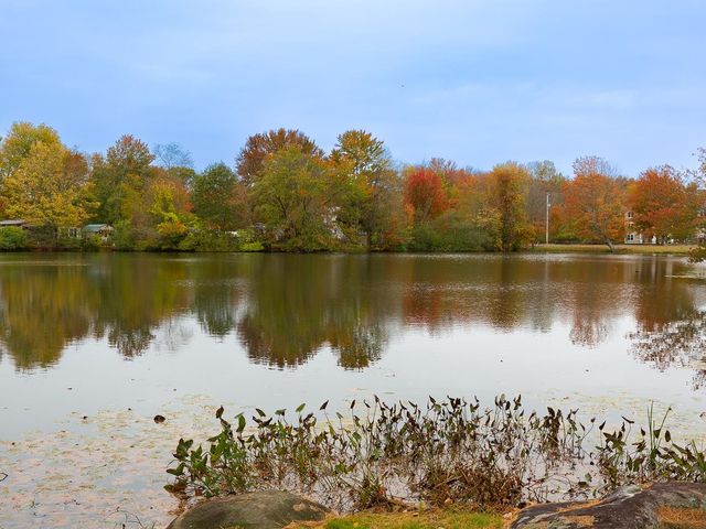 290 Calef Hwy Unit B21, Epping, NH 03042