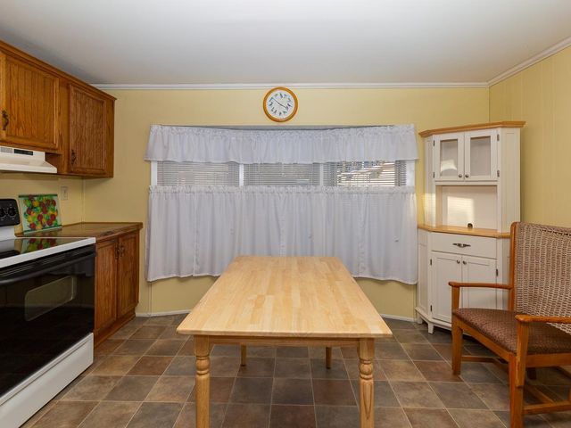 290 Calef Hwy Unit B21, Epping, NH 03042