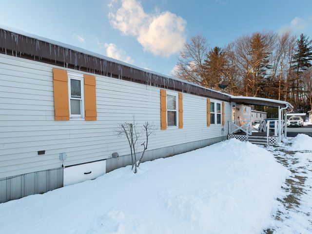 290 Calef Hwy Unit B21, Epping, NH 03042