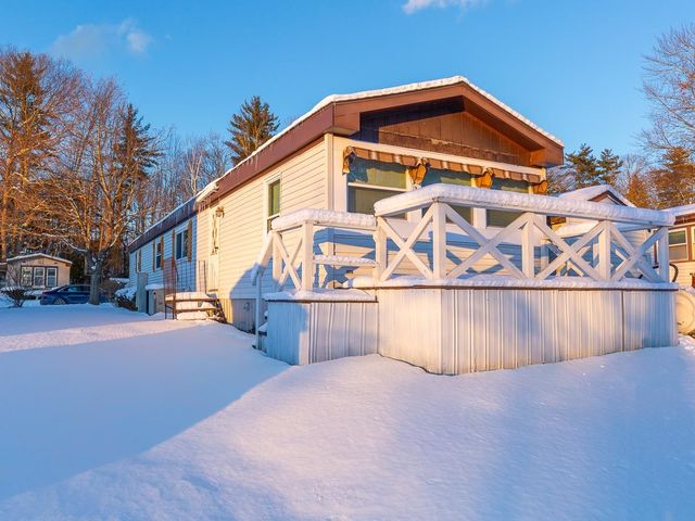 290 Calef Hwy Unit B21, Epping, NH 03042