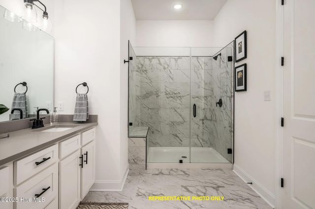 1717 Dixon Grove Lane, Grimesland, NC 27837