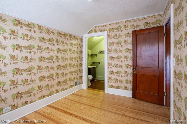 4727 Pine Street, Columbiaville, MI 48421