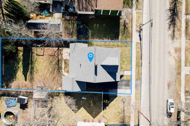 4727 Pine Street, Columbiaville, MI 48421