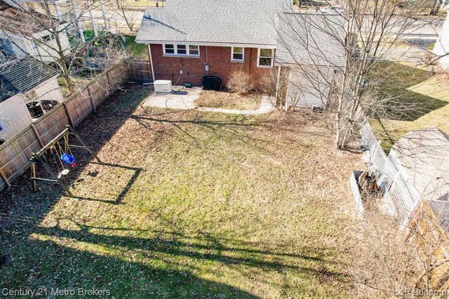 4727 Pine Street, Columbiaville, MI 48421