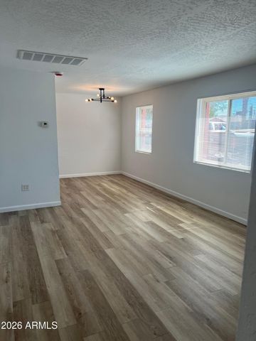 2930 W MCKINLEY Street, Phoenix, AZ 85009