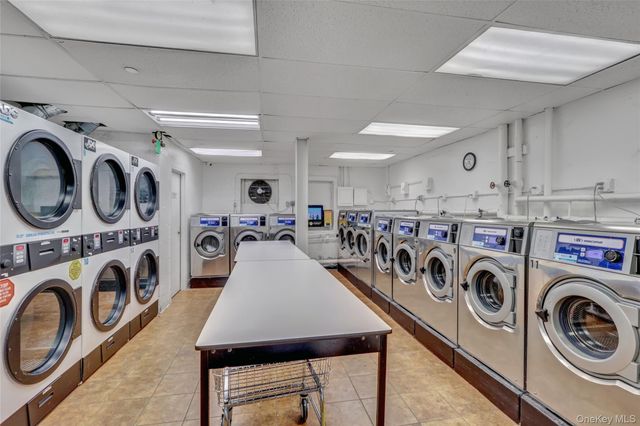 20 Wendell Street 26E, Hempstead, NY 11550