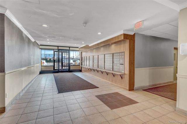 20 Wendell Street 26E, Hempstead, NY 11550