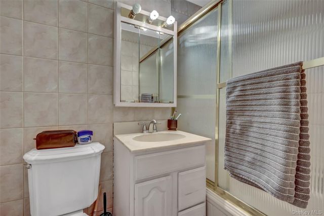 20 Wendell Street 26E, Hempstead, NY 11550