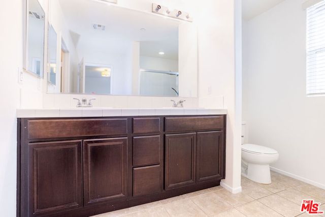 9722 Pine Orchard Street, Pacoima, CA 91331