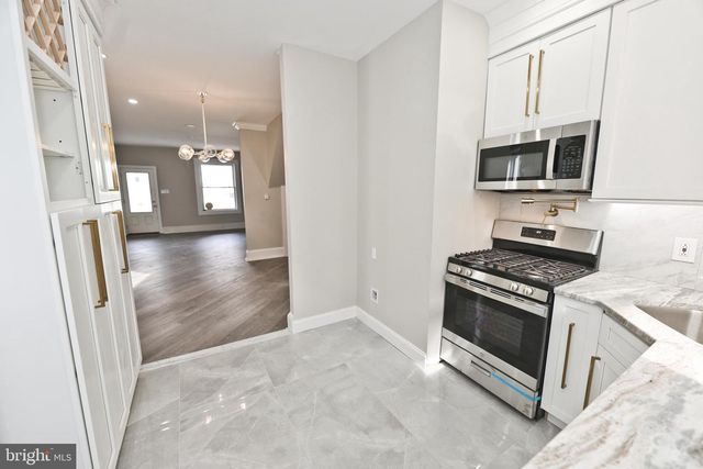 5836 PEMBERTON ST, Philadelphia, PA 19143