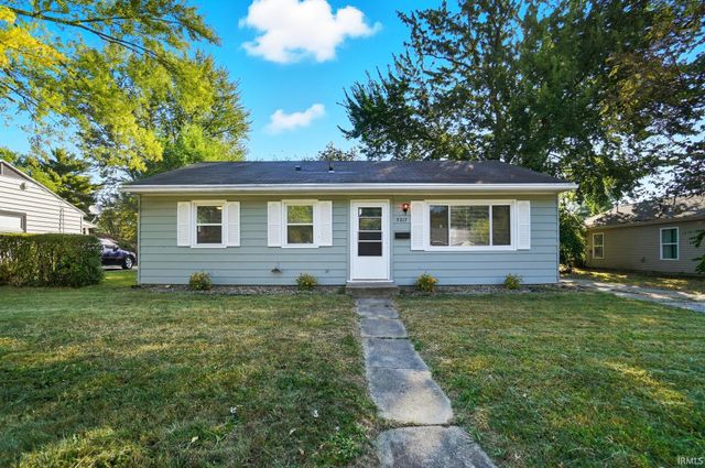 5217 Holton Avenue, Fort Wayne, IN 46806