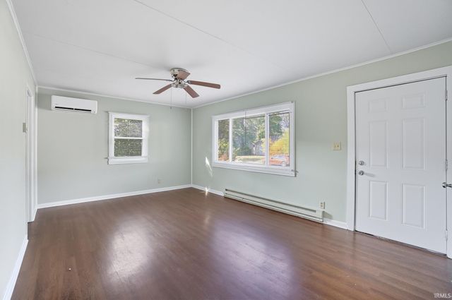 5217 Holton Avenue, Fort Wayne, IN 46806