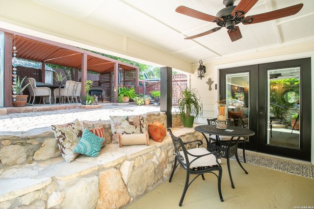 1558 Trail Ridge Dr, Canyon Lake, TX 78133