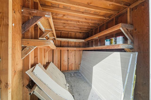 237 Church Ave, Oakdale, CA 95361