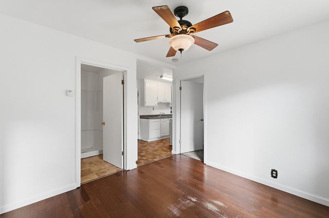 237 Church Ave, Oakdale, CA 95361