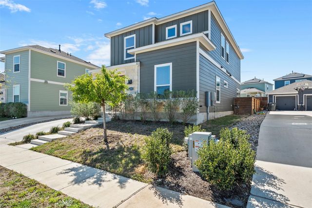 131 Santa Julia, Kyle, TX 78640