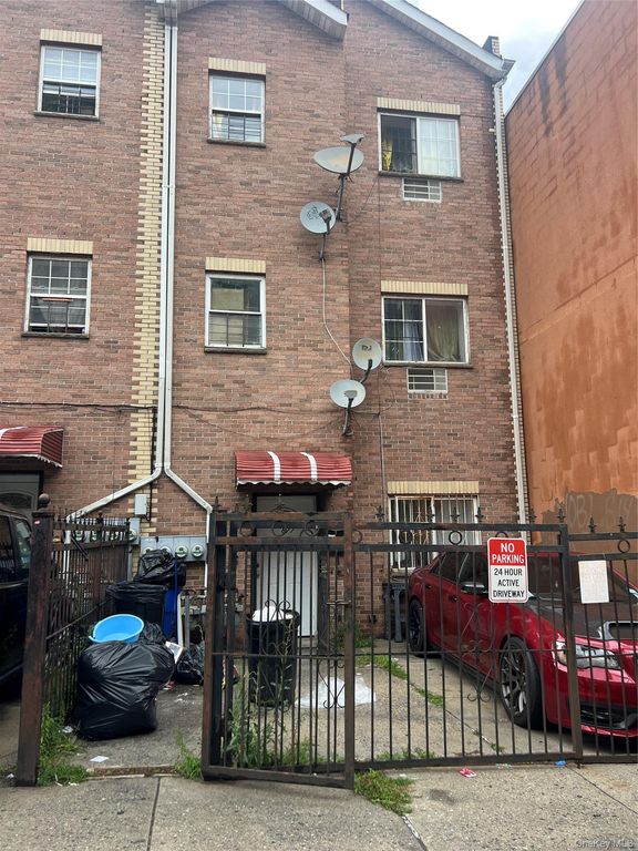 877 Elsmere Place, Bronx, NY 10460 — exterior
