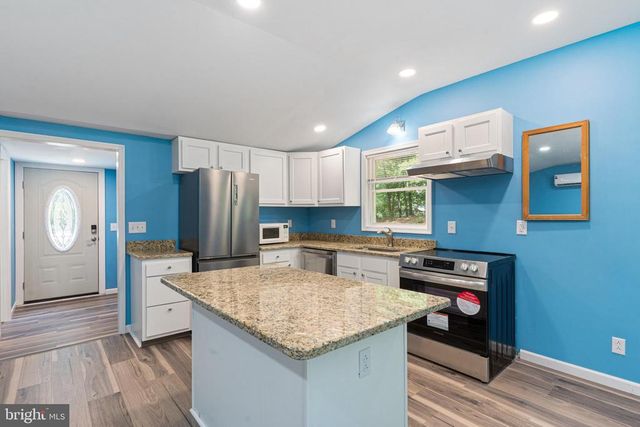 236 LAUREL DR, Madison, VA 22727